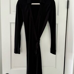 Diane Von Furstenberg Black Long Sleeve Wrap Gown